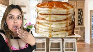 I made the FLUFFIEST PANCAKES in the WORLD! COOKING Breakfast for Our DysFUNxional Family