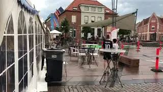 Live musik i regnen ved Street Art i Brande 2022