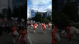 Девушки с группы поддержки