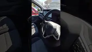 A quick first look at the new VW Transporter - is it different enough to the Ford Transit Custom?