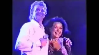Rare John Farnham Footage from a Charity Concert in April 1996 at Scarborough Beach in Perth