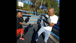 IN THE COMMUNITY - The Next Generation Of Boxers - Shoot The Jab