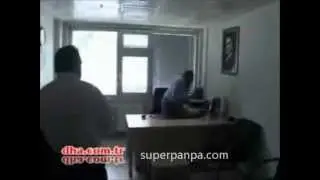 Oyun oynarken bakan teftişine yakalanmak :)