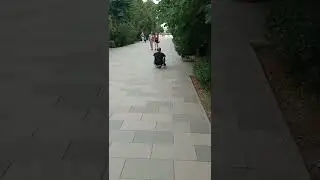 на скейте