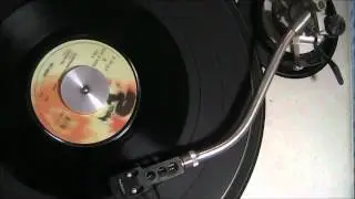 The Krew - Somebody Stole My Girl (Remember Liverpool Beat 100)