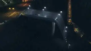 Just a normal incline to the intersection.