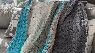 Comfy, Cozy, Cuddle Blanket- Beginner Friendly Easy Pattern