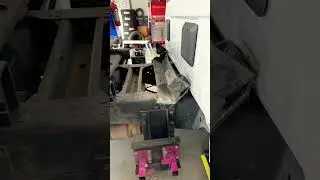 Malfunction or lack of give a…Broken tow truck...again.