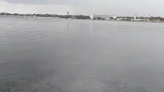 Озеро, грязь....