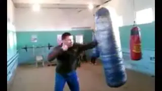 Как надо бить груши!
