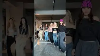 Paralel evrende peri kızları🧚‍♀️ 