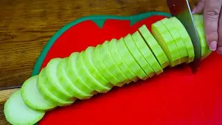 Кабачки вкуснее мяса, никто не верит что я готовлю их так просто! Простой рецепт из кабачков