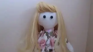 Как приклеить волосы кукле?/клеим трессы\\ How to stick a doll's hair?