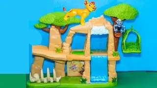 Exploring the Lion Guard Pride Lands with Kion Play Set