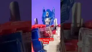 Evasion Mode Optimus Prime is FANTASTIC! New Review Out Now! #shorts #transformers #review
