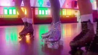 Jessica Simpson Collection Roller Skate Launch