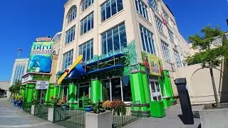 Entrance to Niagara Falls Bird Kingdom