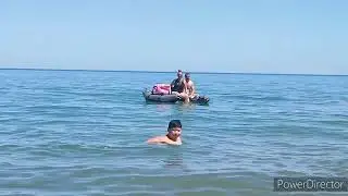 катамаран из 