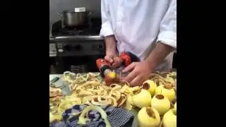 Яблокочистка из дрели