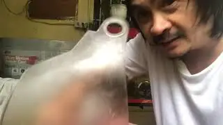 (DIY) Helmet hack how to clean your helmet visor.💯