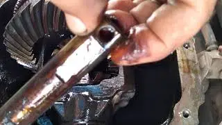 Retirada da presilha da caixa de satélite ,para sacar o semi-eixo da ranger 95