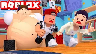 ESCAPE EVIL MOM IN ROBLOX...
