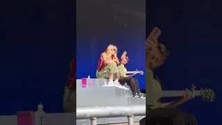 Tate McRae - Birds Of A Feather (Billie eilish cover) live performance in Washington