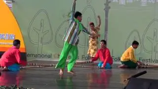 (Melengas Dance Ensemble) Philippines folkdance-Tinikling