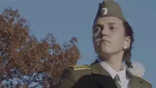 Почетный караул Поста Памяти у Вечного огня мемориального комплекса 