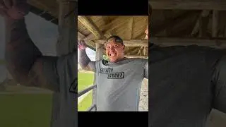 Отжимаюсь каждый день по 33 раза👍🏽