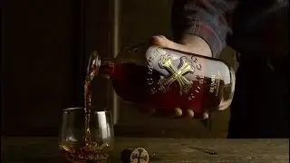 Ромовый алкогольный напиток Bumbu Original до 15 лет выдержки 0.7 л 40% в подарочной коробке