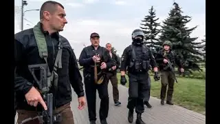 Как Лукашенко может управлять страной и людьми? Протесы в Беларуси. Взгляд со стороны.