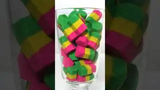 Very Satisfying and Relaxing Kinetic Sand ASMR, drop and squish