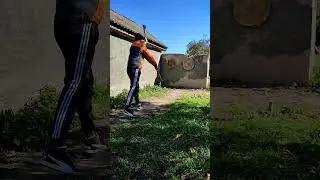 Можно ли бросать два топора одновременно???,‼️😱