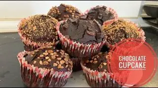 Easy Chocolate Cupcakes Recipe