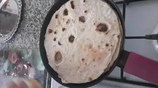 PİZZA TADINDA LAVAŞLI OMLET (TORTILLA OMLET TASTE LIKE A PIZZA) #OMLET #LAVAŞ #PİZZA