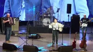 08. Парафраз - Попурри (Beatles vs russians folk)