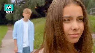 Kun kærester på skrift | Klassen