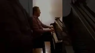 Muzica poate fi considerată unul dintre cei mai buni prieteni ai noștri. #AndreiTudor