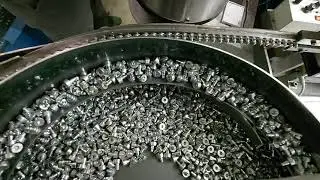 çift açılım kasa alt parça montaj makinesi