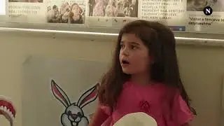 Nina dhe dentisti i fëmijëve Xheladin Ujkani flasin për pastrimin e dhëmbëve dhe për ushqimet