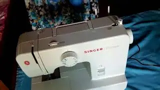Cara memasang benang, lepas dan pasang skoci pada mesin jahit portable singer promise