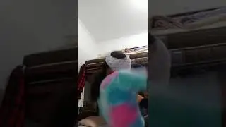 meme menina com máscara de calcinha e o tiozinho (meme zil)Brasil