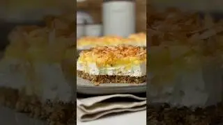 Coonut cream bars! For the full recipe and instructions, click the link in description! 🥥✨🫶🏼