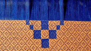 Bergman Weave and Half-Units on the Drawloom