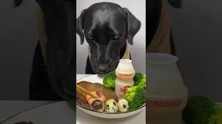 Negão comendo prato de luxo! 🍽️🍲😋