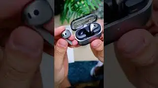 Do redakcie nám došla takáto nádielka produktov, ktoré pre vás budeme testovať. #samsung #flip6
