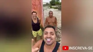 #shorts Tirulipa faz brincadeira com o tio e o pai e apanha