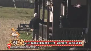 Farma 7 - Natalija provocira Sanija seksi pozama