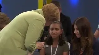 Merkel, Filistinli mülteci kızı ağlattı